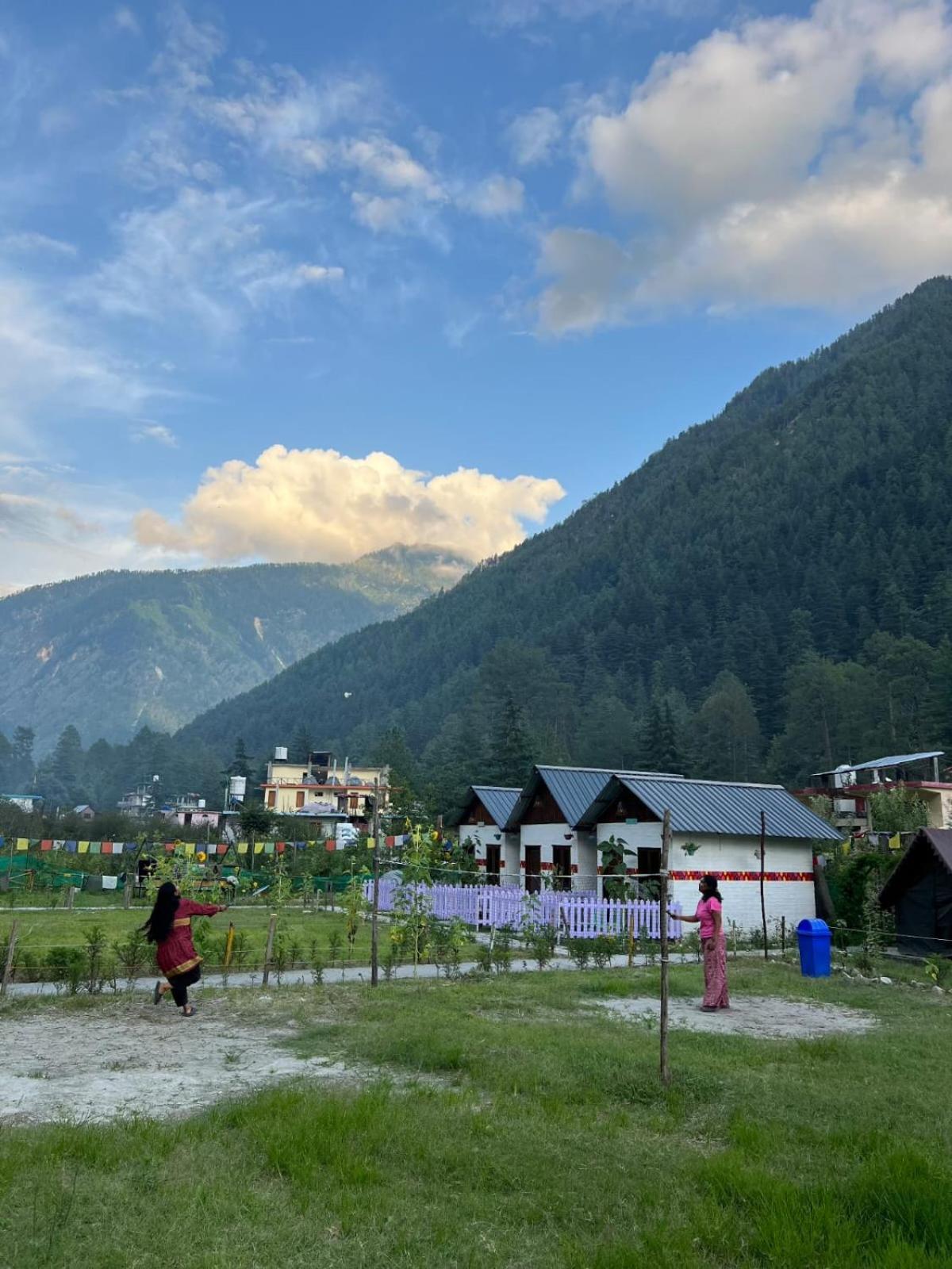 Himtrek Stay Kasol Exterior foto